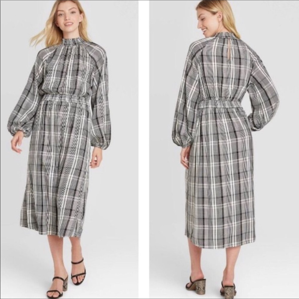 Black/white checkered midi dress